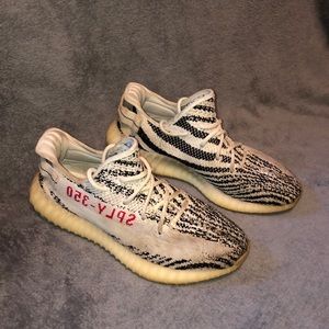 Yeezy Boost 350 V2 Zebra